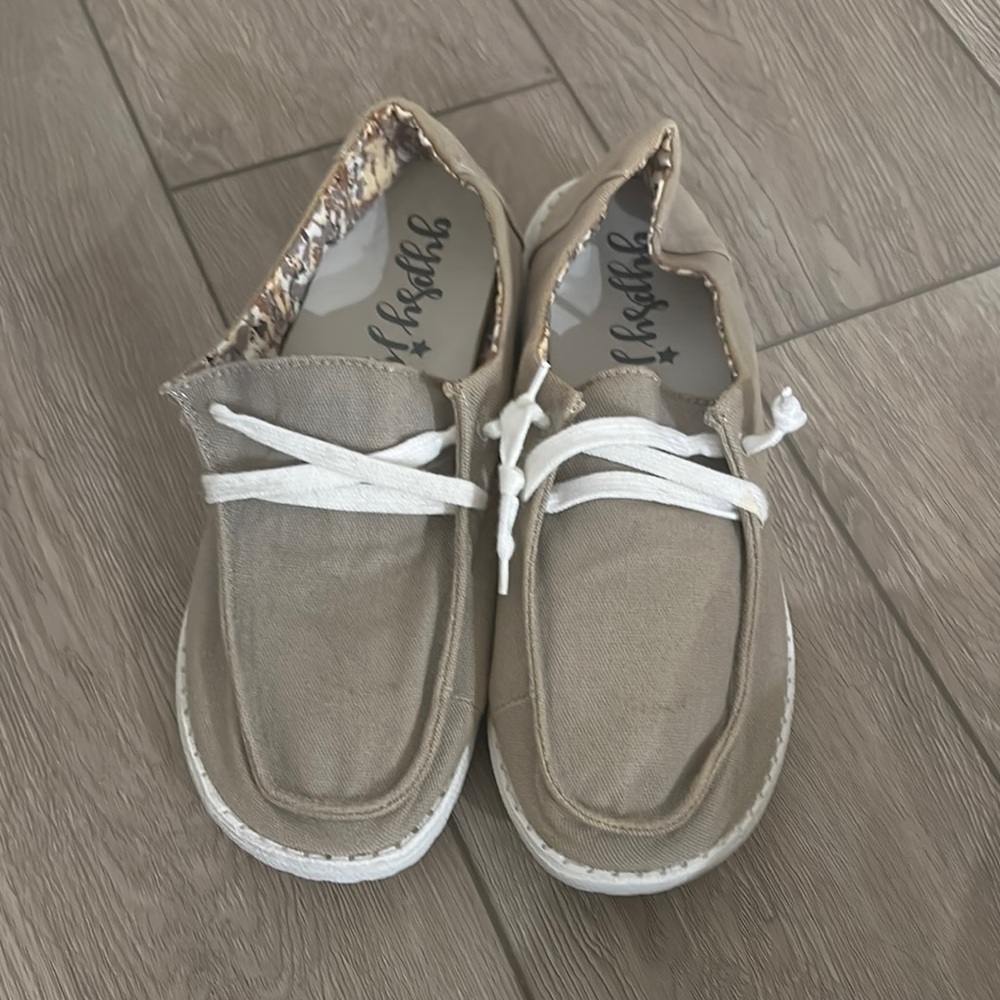 Tan Casual Shoes